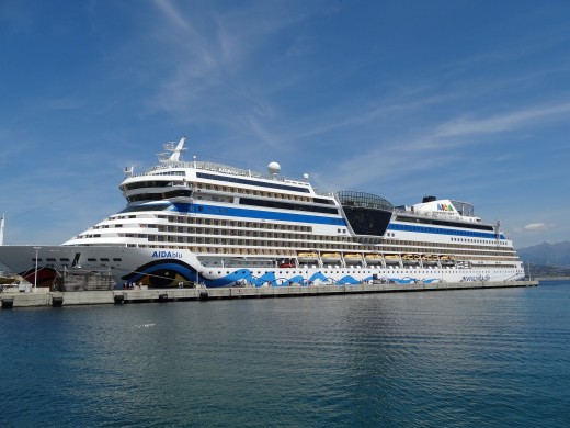 cruiseship4